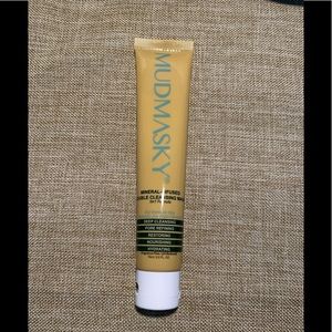 Mudmasky mineral infused double cleansing mask. New without tags